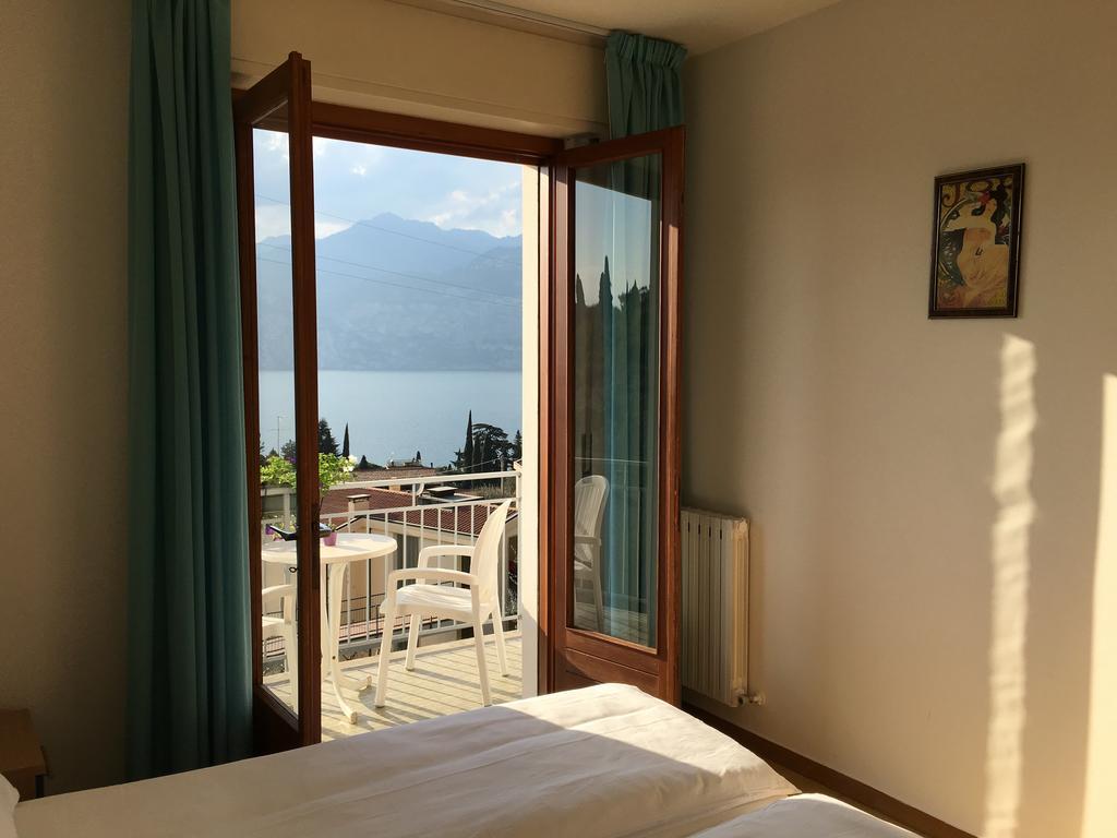 Casa Bianca Hotel Malcesine Quarto foto